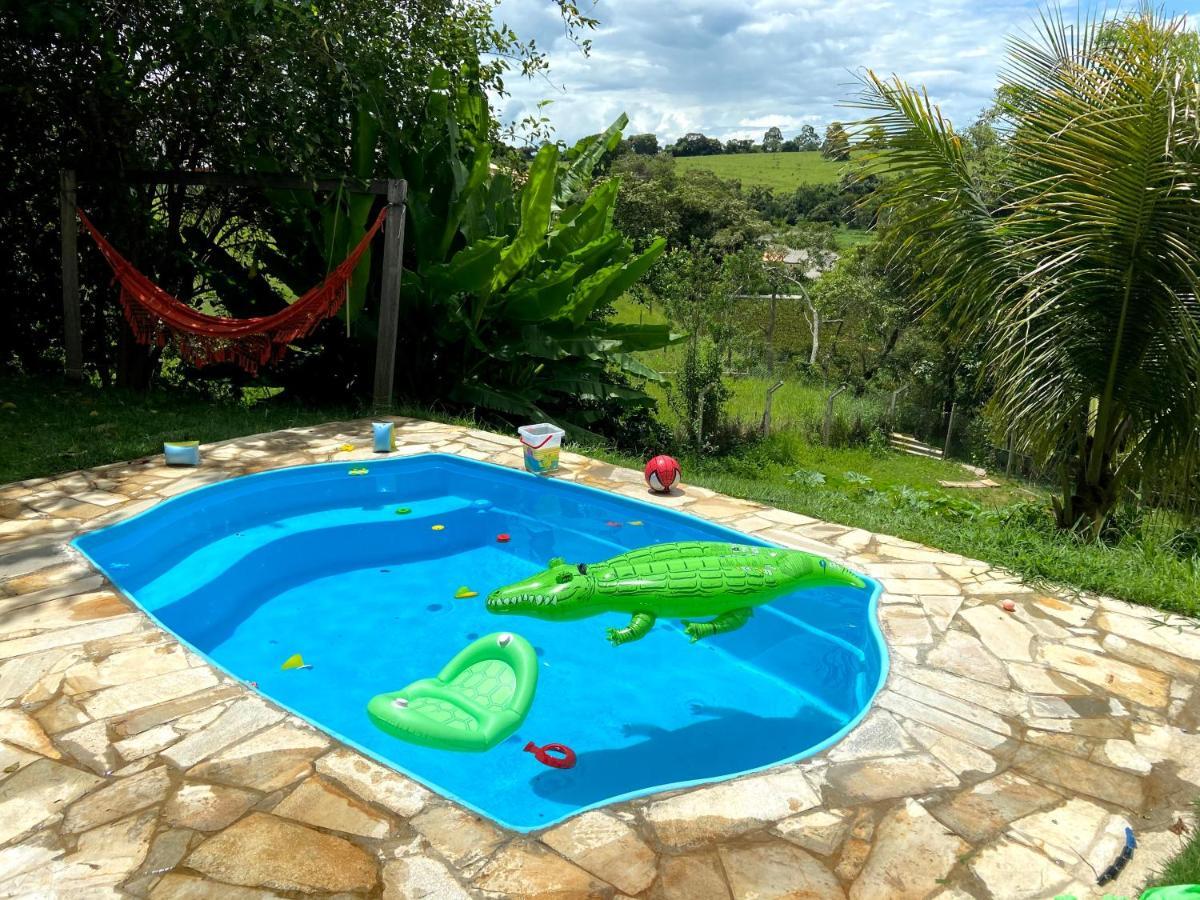 Casa Com Piscina Fundo Pra Represa E Ar Condicionado Casinhabrancadevaranda Ijaci Exterior photo