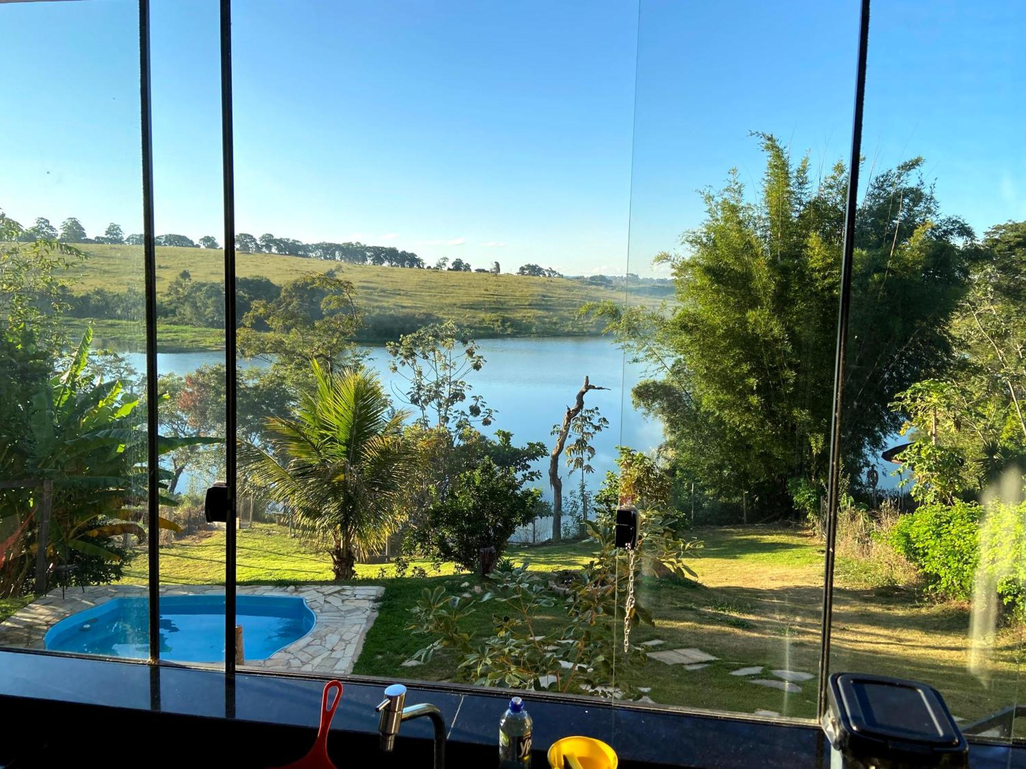 Casa Com Piscina Fundo Pra Represa E Ar Condicionado Casinhabrancadevaranda Ijaci Exterior photo
