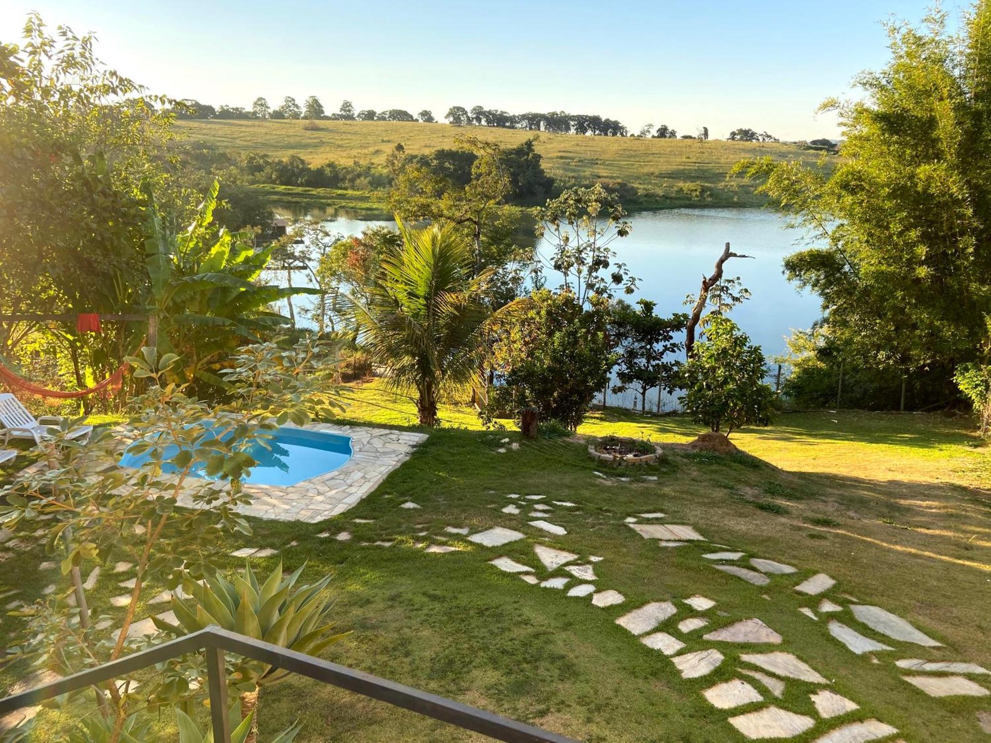 Casa Com Piscina Fundo Pra Represa E Ar Condicionado Casinhabrancadevaranda Ijaci Exterior photo